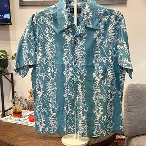 Pataloha Teal and White Casual Button Down Shirt 1998 vintage